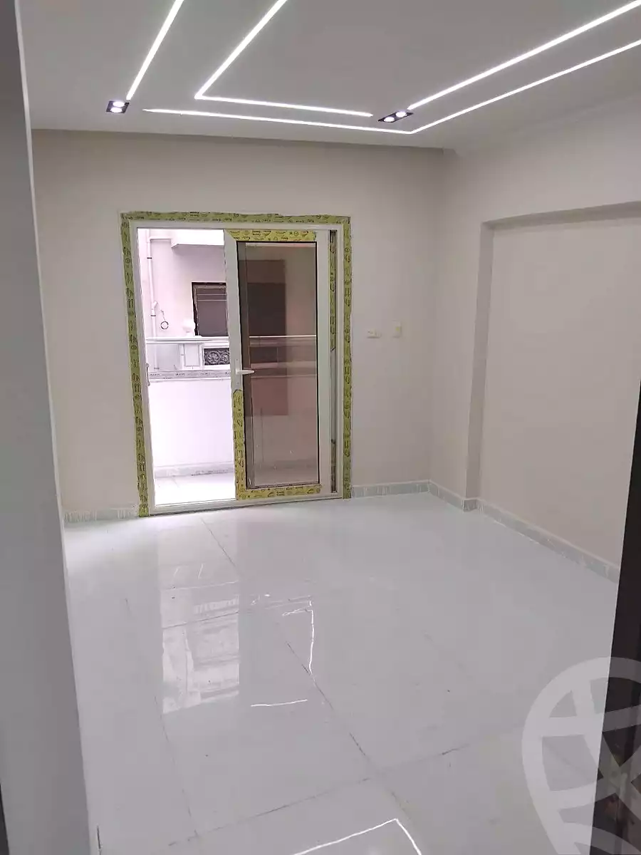 https://aqarmap.com.eg/ar/listing/6815768-for-sale-alexandria-lauran