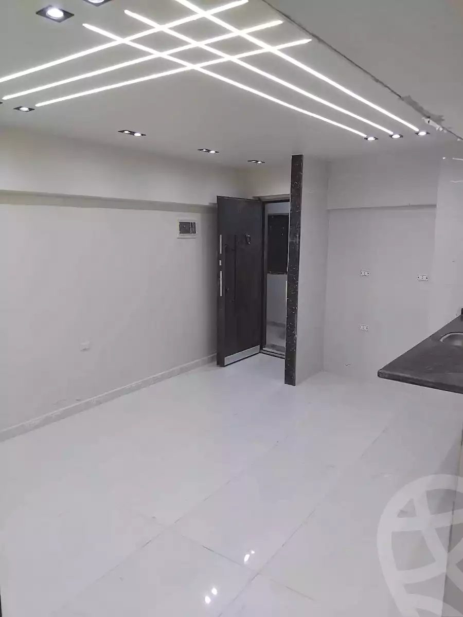 https://aqarmap.com.eg/ar/listing/6815768-for-sale-alexandria-lauran