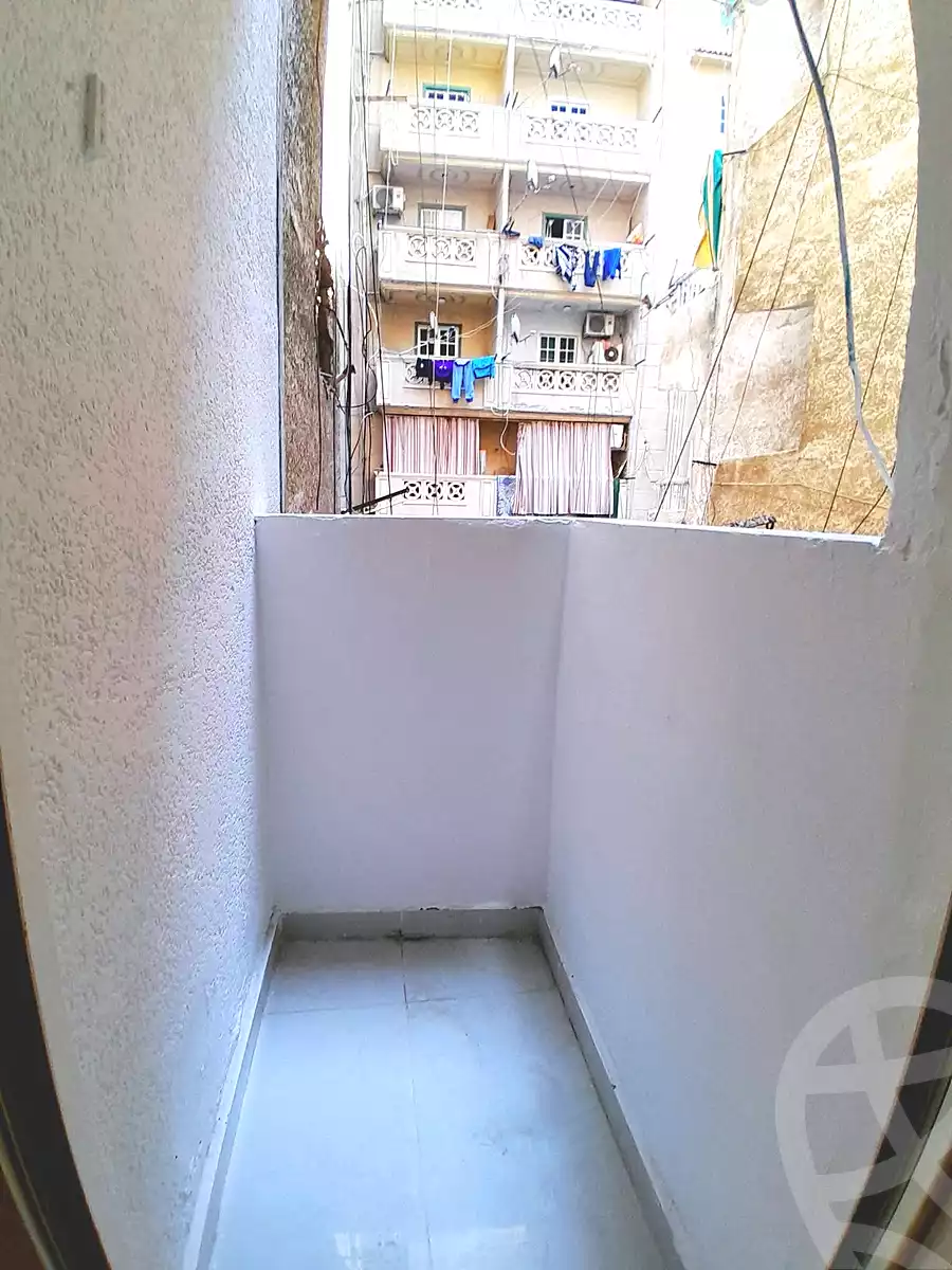 https://aqarmap.com.eg/ar/listing/6816103-for-sale-alexandria-miami-45-street