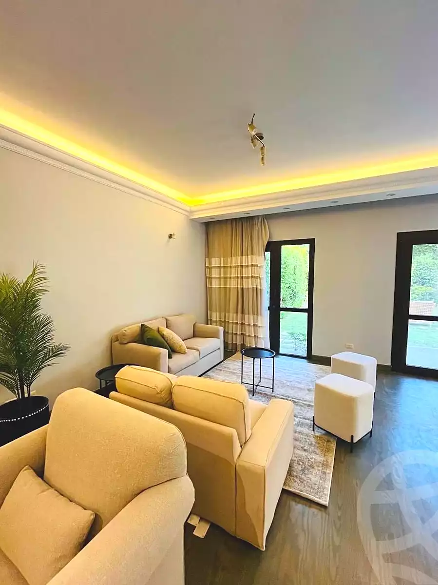 https://aqarmap.com.eg/en/listing/6816641-for-rent-cairo-el-sheikh-zayed-city-compounds-kmbwnd-wyst-twn-swdyk