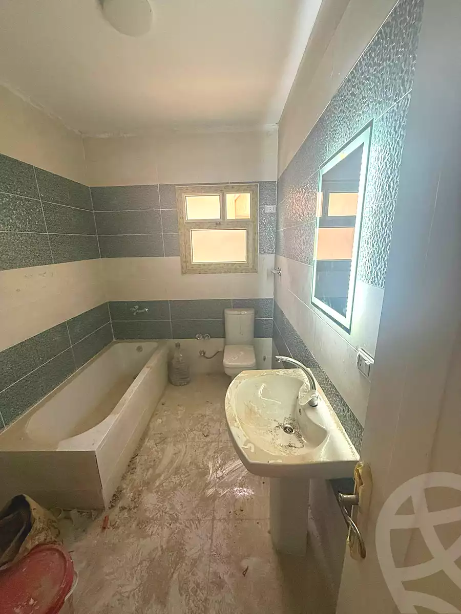 https://aqarmap.com.eg/ar/listing/6816945-for-rent-cairo-el-sheikh-zayed-city-compounds-el-yasmeen-compound