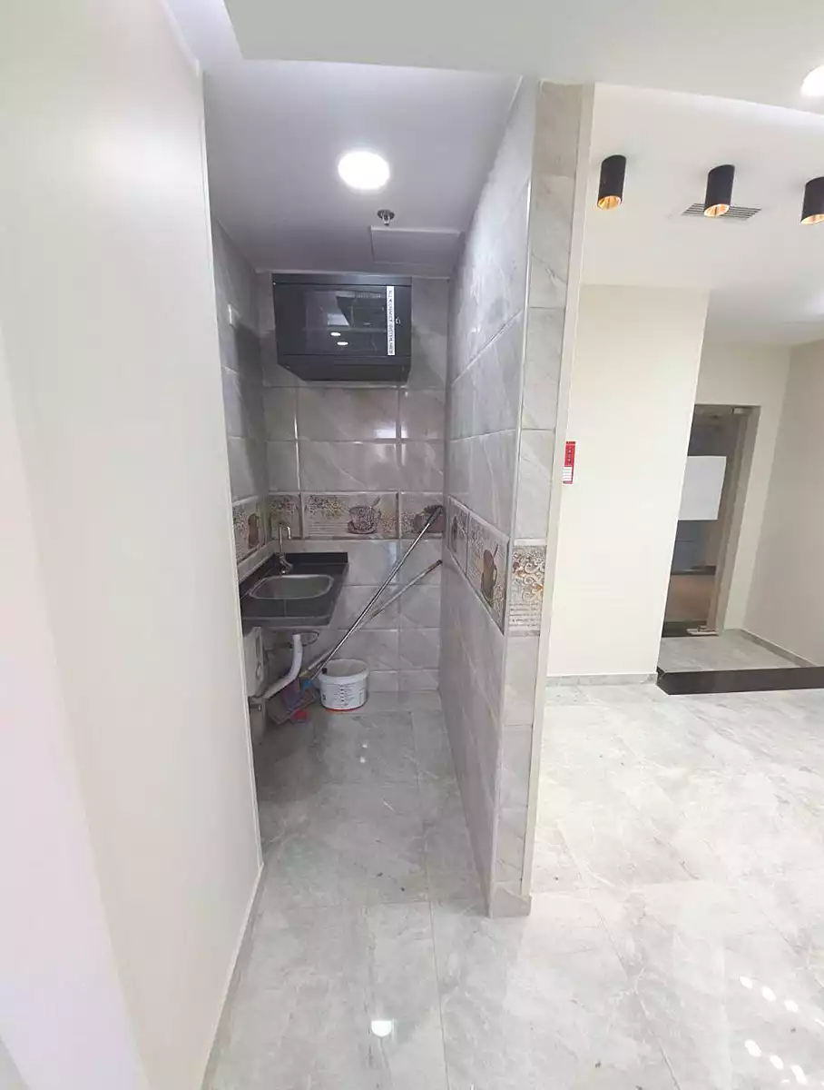 https://aqarmap.com.eg/ar/listing/6816987-for-rent-cairo-el-sheikh-zayed-city-compounds-dh-jyt-blz-mykwn-llttwyr