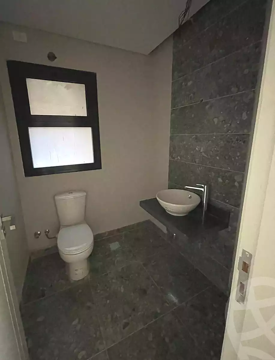 https://aqarmap.com.eg/en/listing/6817005-for-sale-cairo-el-sheikh-zayed-city-compounds-kmbwnd-fyldj-wyst-dr-llttwyr