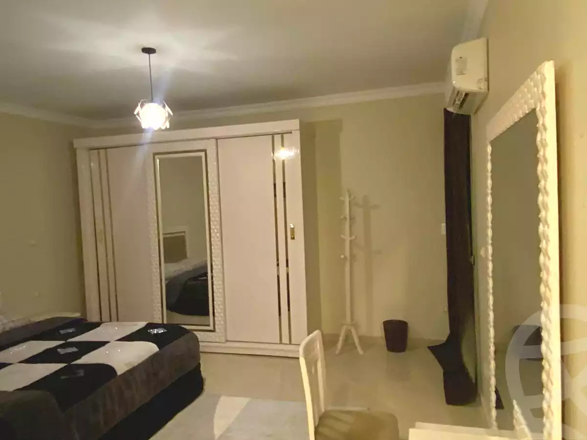 https://aqarmap.com.eg/ar/listing/6817014-for-rent-cairo-el-sheikh-zayed-city-compounds-dr-msr