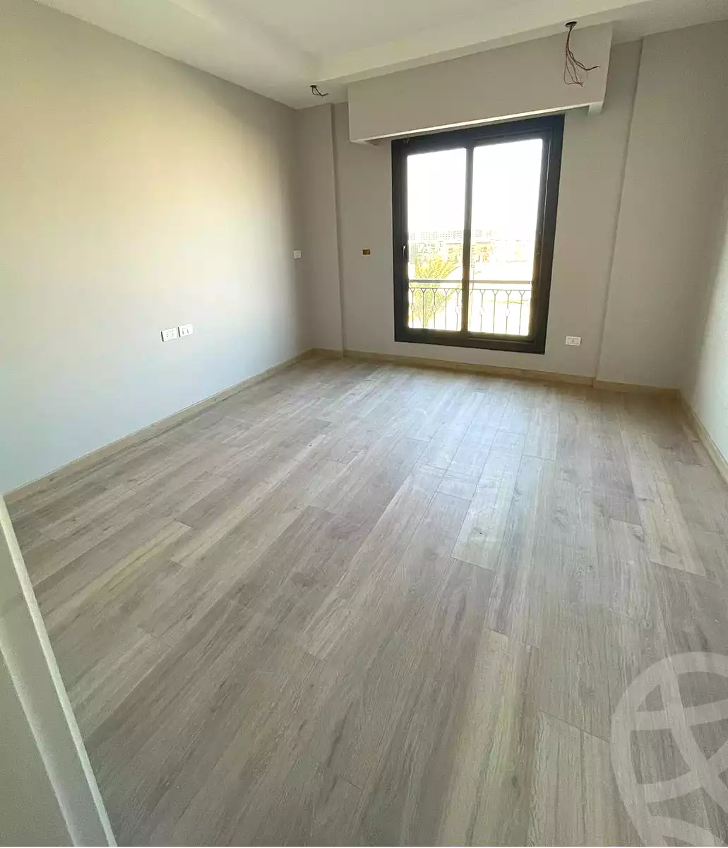 https://aqarmap.com.eg/en/listing/6817174-for-sale-cairo-el-sheikh-zayed-city-compounds-kmbwnd-fyldj-wyst-dr-llttwyr