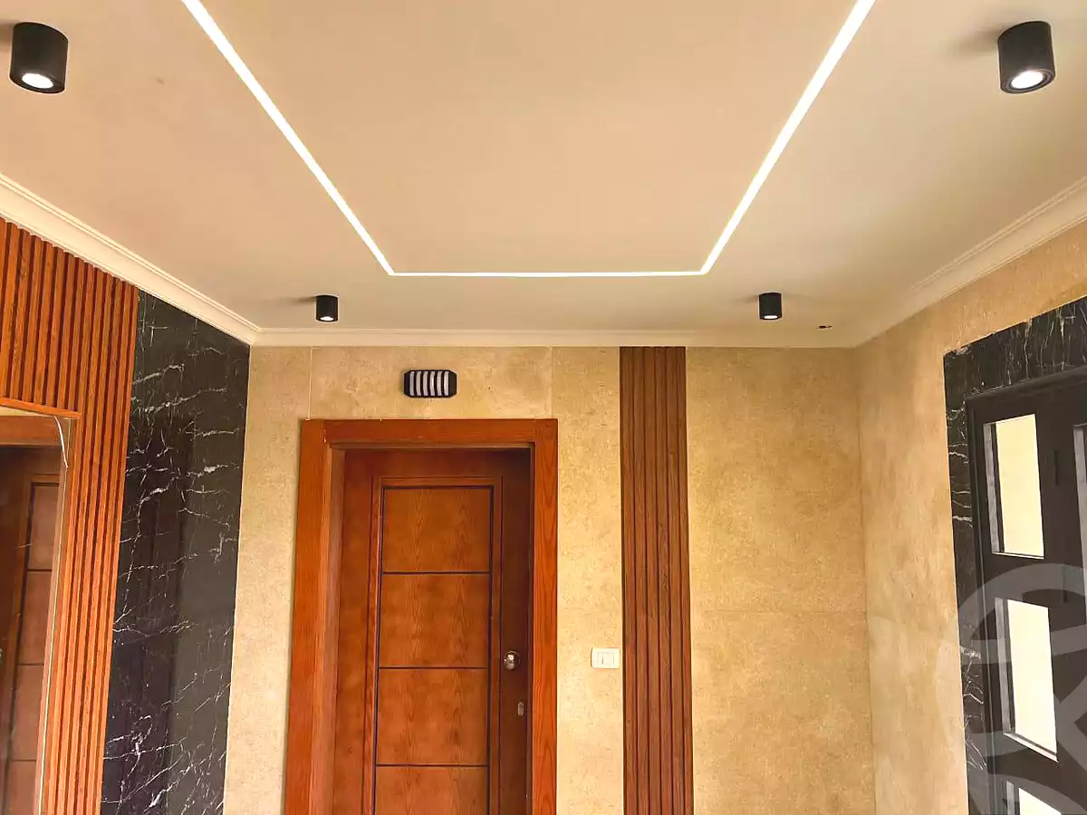 https://aqarmap.com.eg/ar/listing/6817655-for-sale-cairo-new-administrative-capital-r8-rmtn
