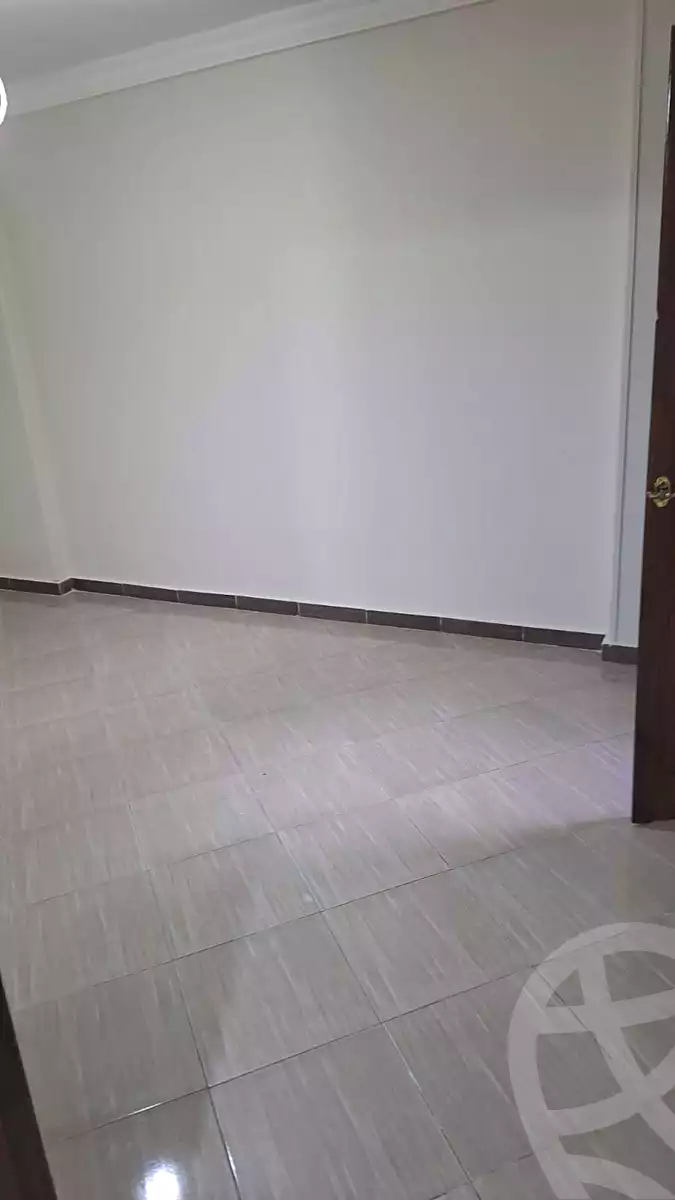 https://aqarmap.com.eg/ar/listing/6818084-for-sale-alexandria-sydy-bshr