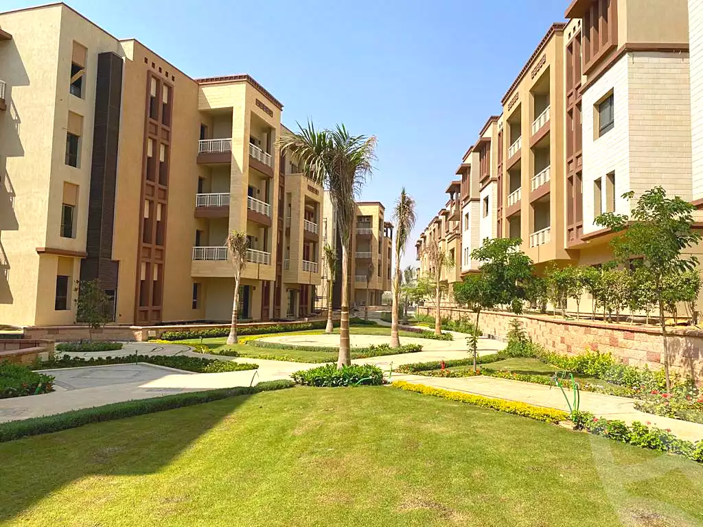 https://aqarmap.com.eg/en/listing/6818583-for-rent-cairo-6th-of-october-compounds-green-5