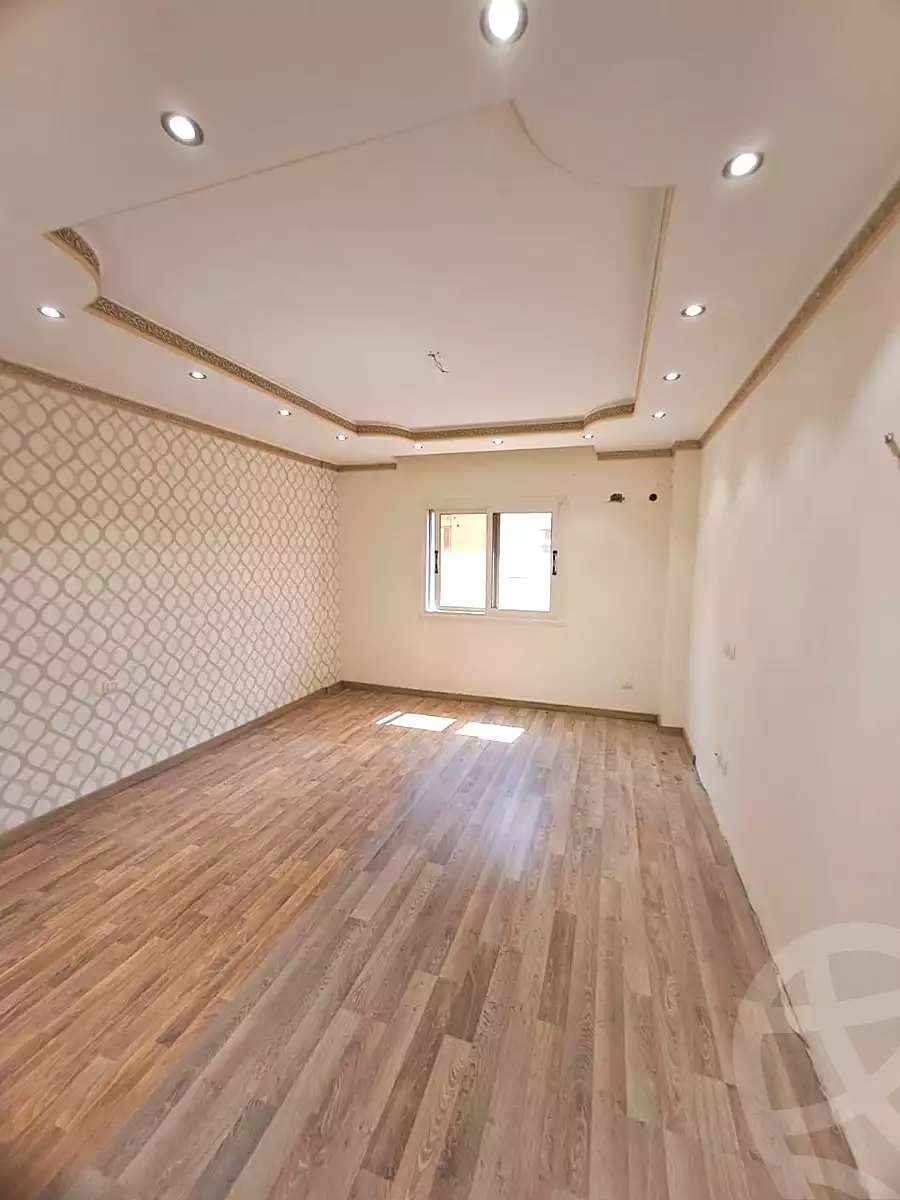https://aqarmap.com.eg/en/listing/6818678-for-sale-cairo-el-sheikh-zayed-city-compounds-continental-gardens