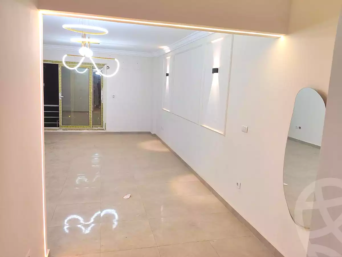 https://aqarmap.com.eg/en/listing/6818845-for-rent-cairo-el-sheikh-zayed-city-compounds-jn-2