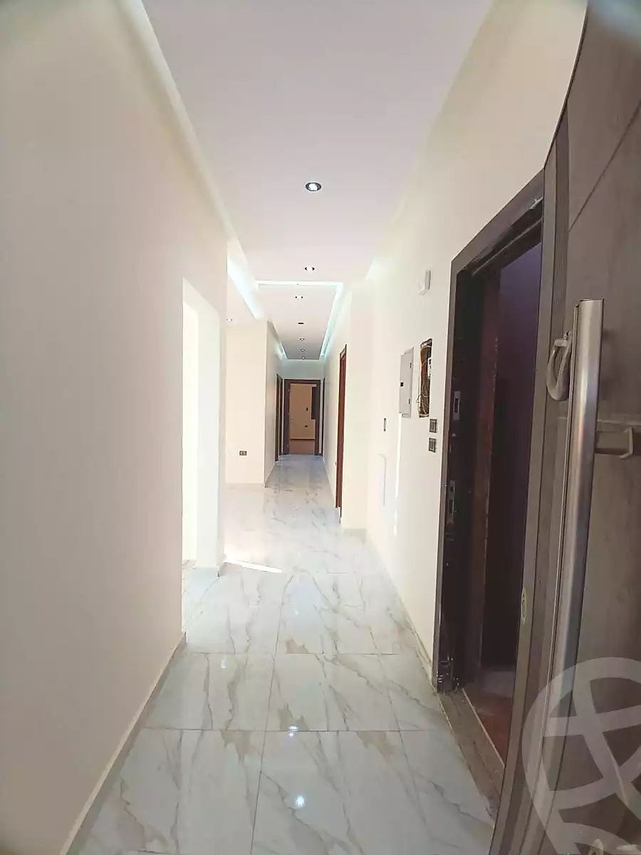 https://aqarmap.com.eg/ar/listing/6818927-for-rent-cairo-new-cairo-el-yassamin-el-yasmeen-3-mohamed-rahim-st