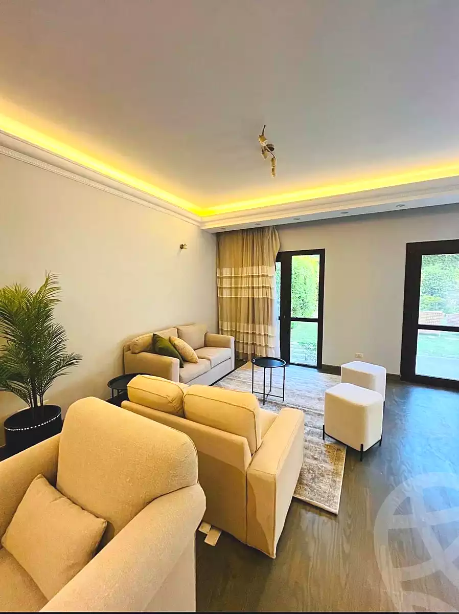 https://aqarmap.com.eg/en/listing/6818983-for-rent-cairo-el-sheikh-zayed-city-compounds-kmbwnd-wyst-twn-swdyk