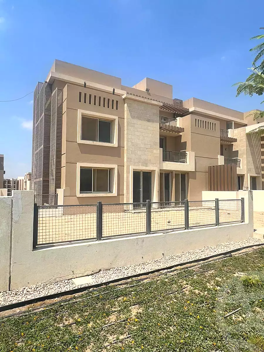 https://aqarmap.com.eg/ar/listing/6819199-for-sale-cairo-new-cairo-compounds-tag-city-shalya-taj-city