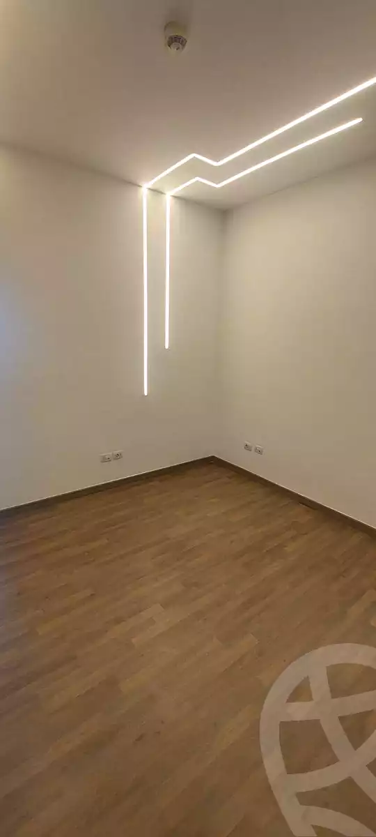 https://aqarmap.com.eg/ar/listing/6819268-for-rent-cairo-new-cairo-90th-street-northern-90th-street
