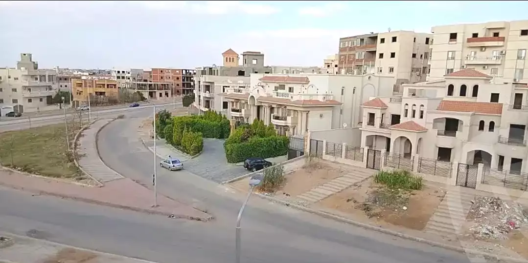https://aqarmap.com.eg/ar/listing/6819777-for-sale-cairo-el-shorouk-lhy-lwl-shrq
