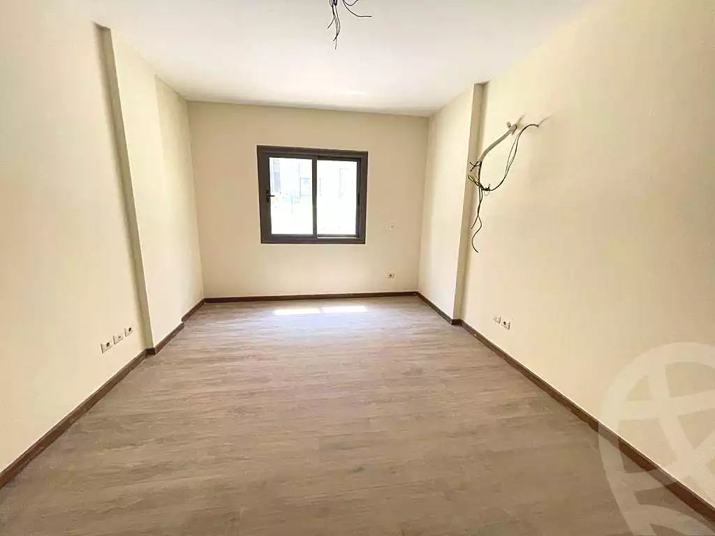 https://aqarmap.com.eg/en/listing/6820075-for-rent-cairo-new-cairo-compounds-el-deyar-mokhabarat