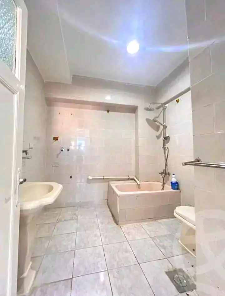 https://aqarmap.com.eg/en/listing/6820245-for-sale-alexandria-l-jmy-shataa-el-nakheel