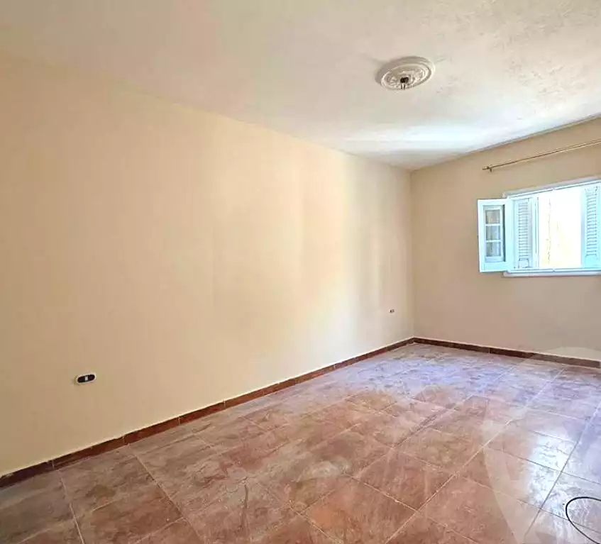 https://aqarmap.com.eg/ar/listing/6820571-for-rent-alexandria-moharram-bey