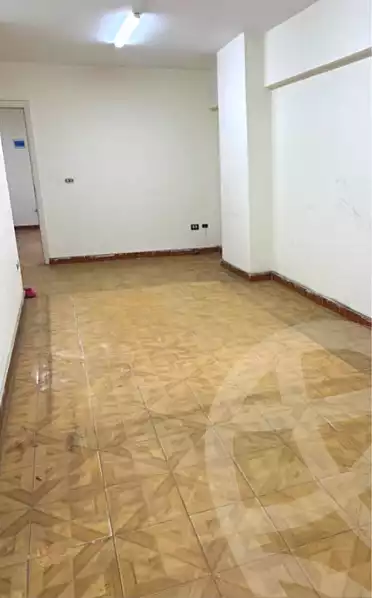 https://aqarmap.com.eg/en/listing/6820953-for-rent-alexandria-bakoos