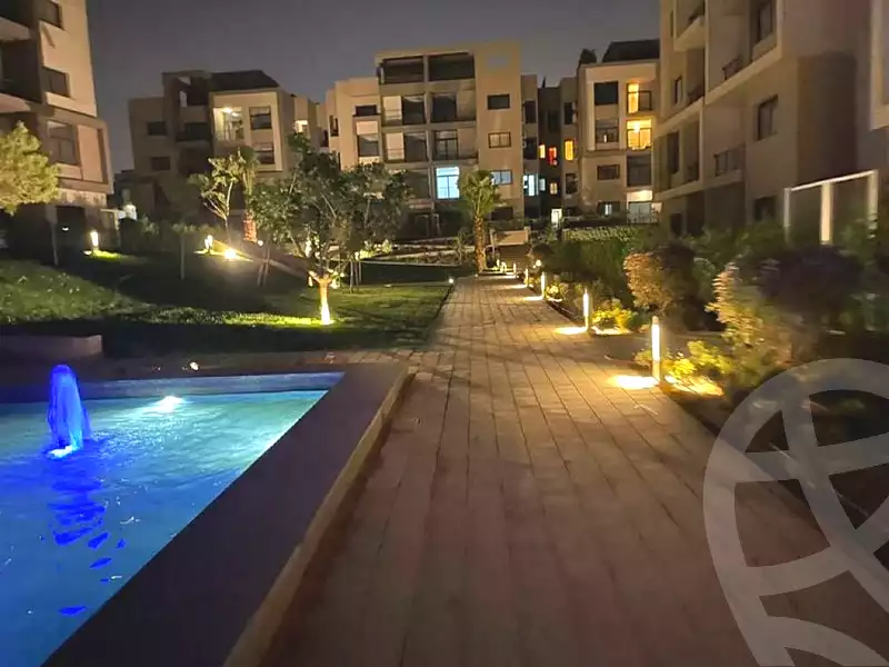 https://aqarmap.com.eg/en/listing/6821307-for-sale-cairo-new-cairo-compounds-fifth-square
