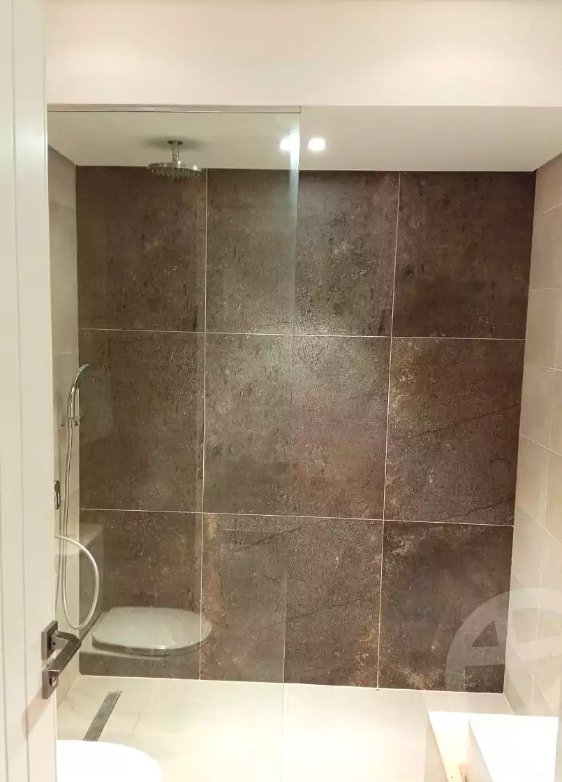 https://aqarmap.com.eg/en/listing/6821363-for-rent-cairo-el-sheikh-zayed-city-compounds-kmbwnd-fyldj-wyst-dr-llttwyr