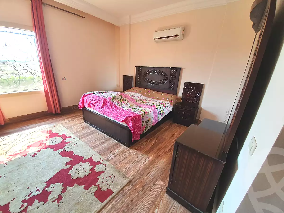 https://aqarmap.com.eg/ar/listing/6821387-for-rent-cairo-6th-of-october-tryq-wsl-dhshwr