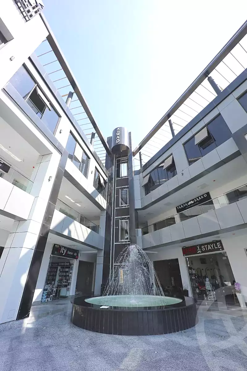 https://aqarmap.com.eg/ar/listing/6821592-for-sale-cairo-el-shorouk-compounds-city-club-mall-aswaq