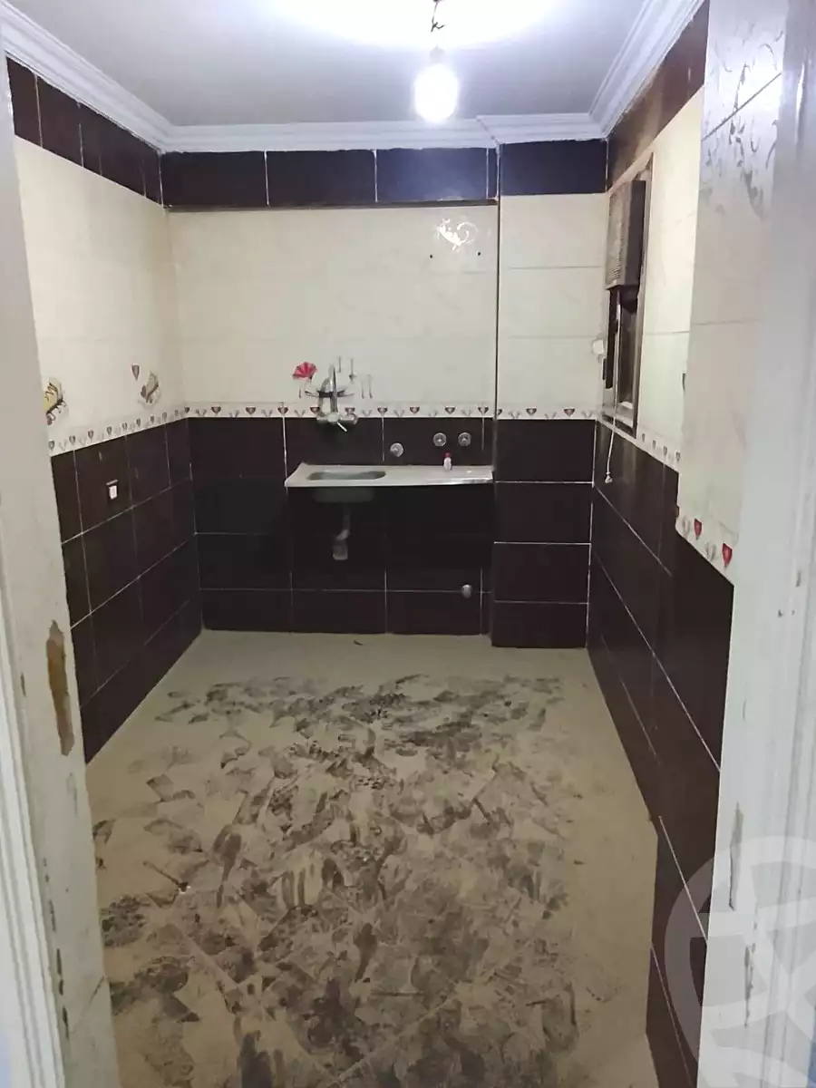 https://aqarmap.com.eg/ar/listing/6822358-for-sale-cairo-helwan-helwan-el-sharkeya-mostafa-safwat-st