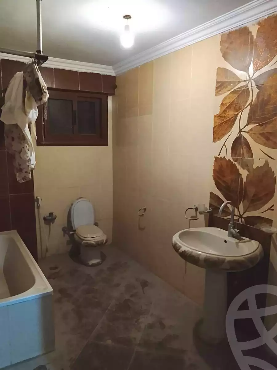 https://aqarmap.com.eg/ar/listing/6822358-for-sale-cairo-helwan-helwan-el-sharkeya-mostafa-safwat-st