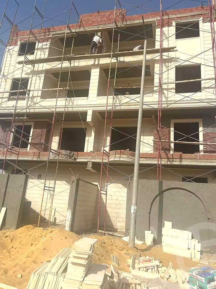 https://aqarmap.com.eg/ar/listing/6822714-for-sale-cairo-al-oubour-el-hay-el-sades-amr-ibn-el-ass-st