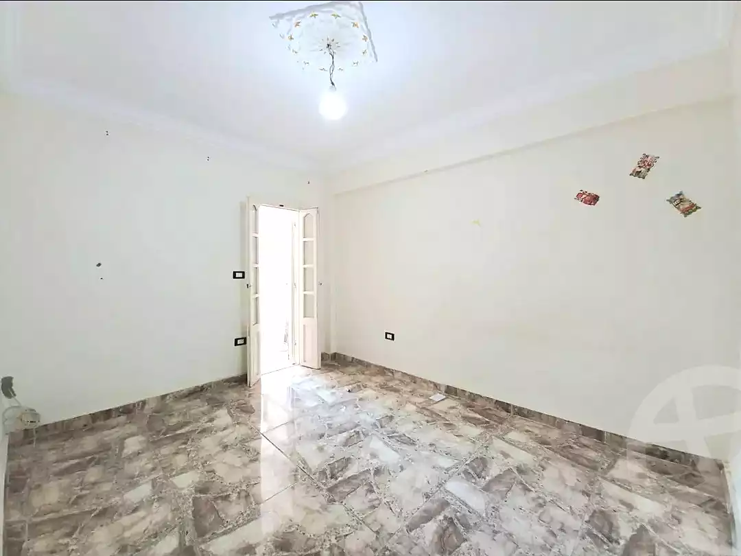 https://aqarmap.com.eg/ar/listing/6822735-for-sale-alexandria-sydy-bshr-sydy-bshr-bhry-gamal-abd-el-nasir-st