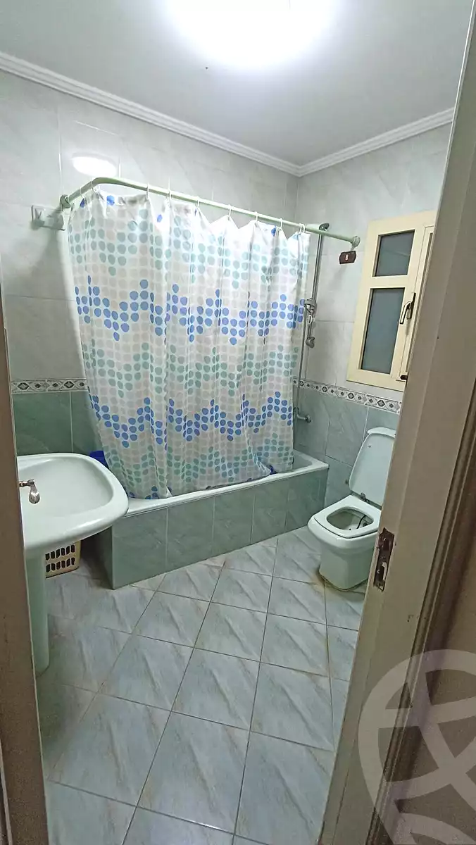 https://aqarmap.com.eg/en/listing/6822945-for-sale-alexandria-bakoos-al-aksah-st