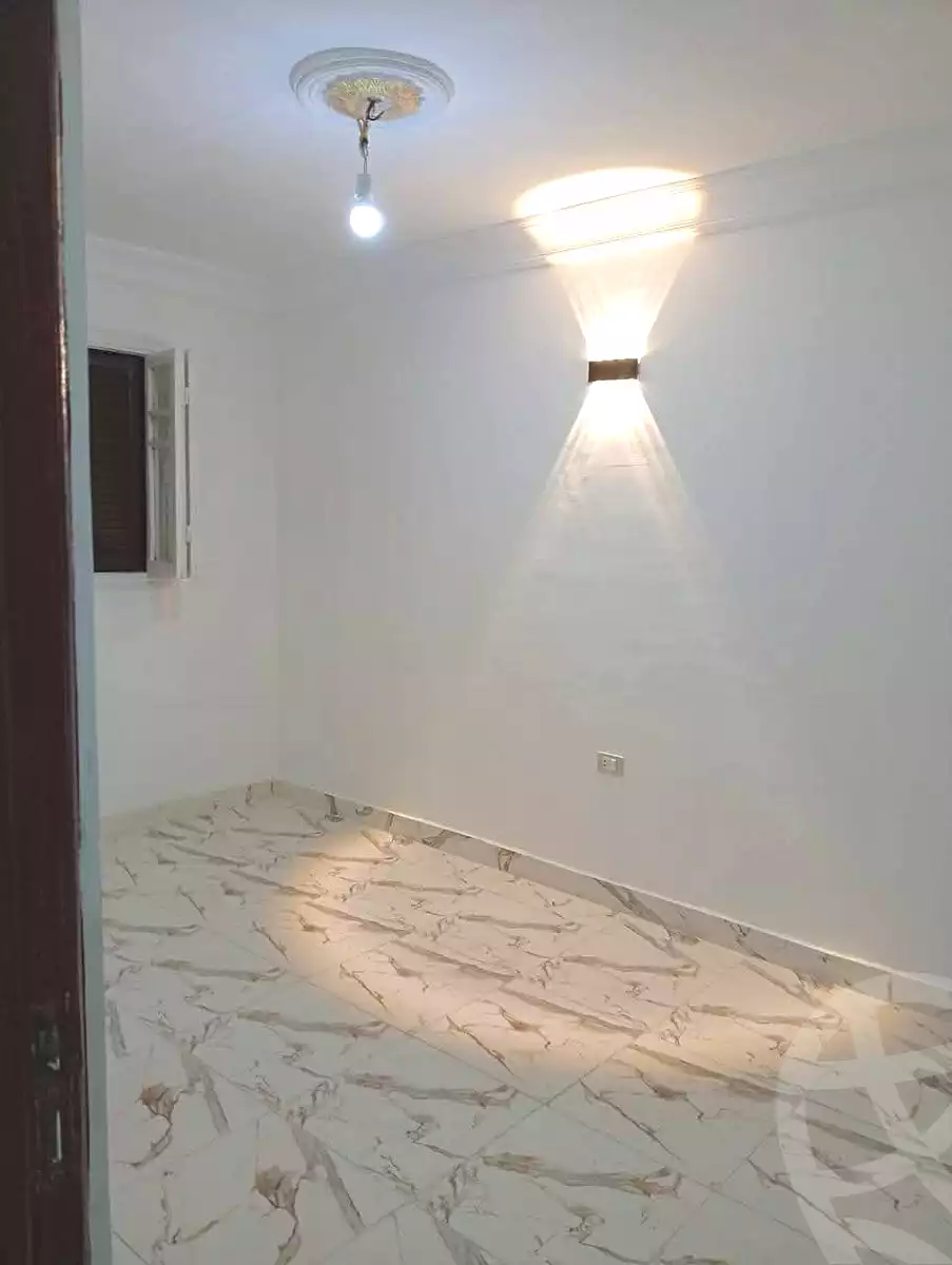 https://aqarmap.com.eg/ar/listing/6823126-for-sale-alexandria-sydy-bshr-sydy-bshr-qbly-el-sadaqa-el-islameya-mosque-st