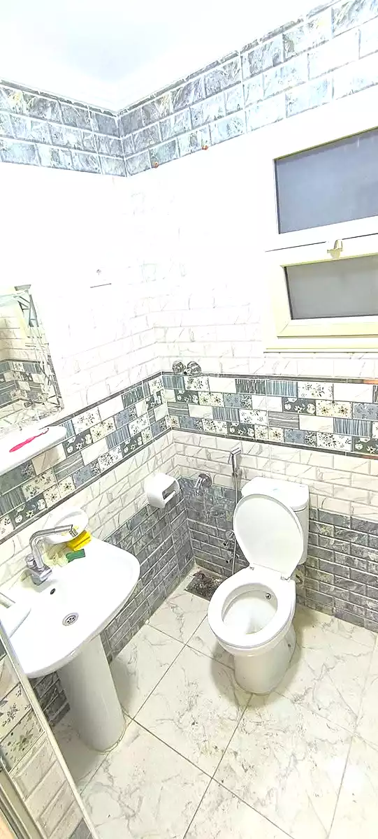 https://aqarmap.com.eg/ar/listing/6823184-for-sale-alexandria-el-asafra-shr-45