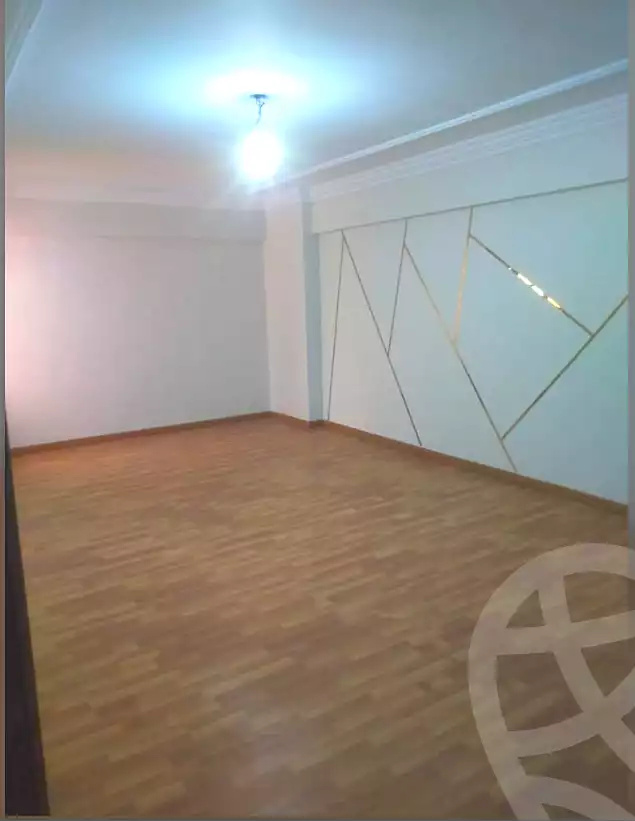 https://aqarmap.com.eg/ar/listing/6823547-for-rent-alexandria-ganaklis