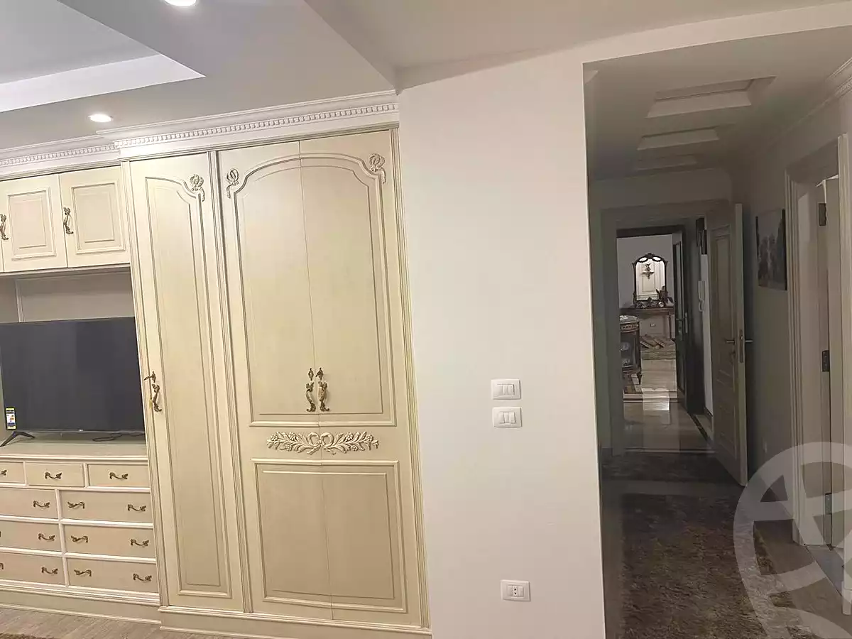 https://aqarmap.com.eg/ar/listing/6823662-for-sale-alexandria-kafr-abdo-shr-lsyd-skyn-bnt-lhsyn