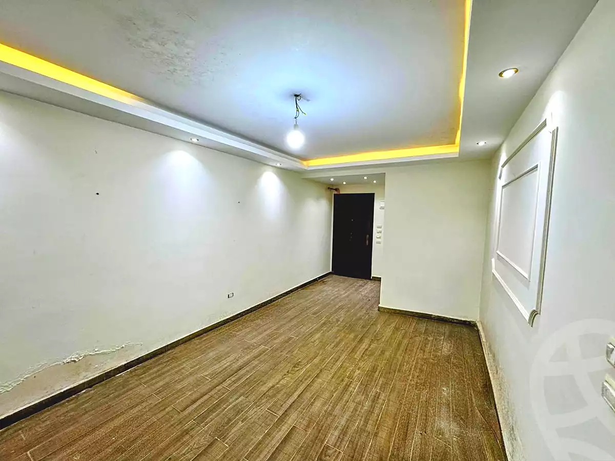 https://aqarmap.com.eg/ar/listing/6823674-for-sale-alexandria-ibrahimia-tanees-st