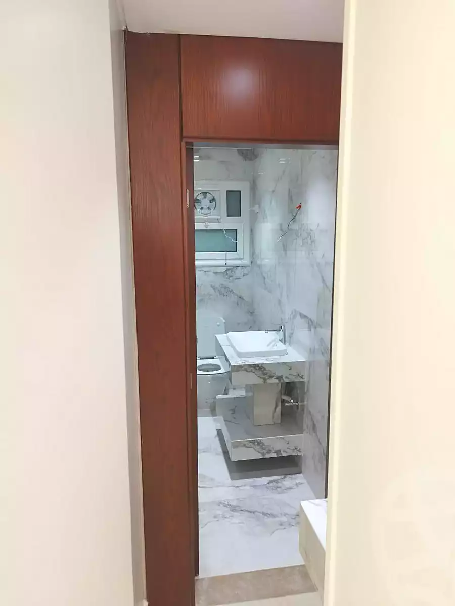 https://aqarmap.com.eg/ar/listing/6823676-for-rent-cairo-el-sheikh-zayed-city-compounds-zayed-heights-compound