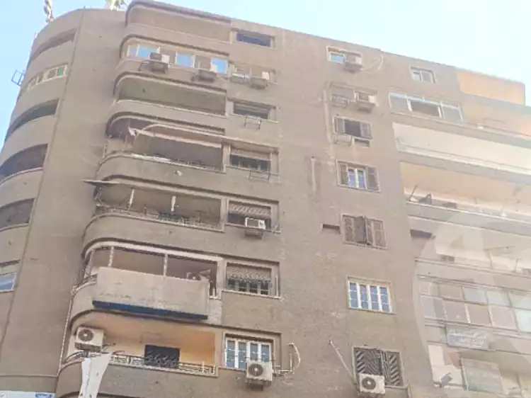 https://aqarmap.com.eg/ar/listing/6728812-for-sale-cairo-downtown-abdeen-abd-el-aziz-st