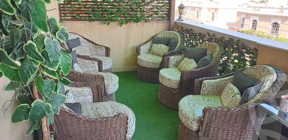 https://aqarmap.com.eg/en/listing/6823905-for-sale-cairo-el-sheikh-zayed-city-compounds-moon-land