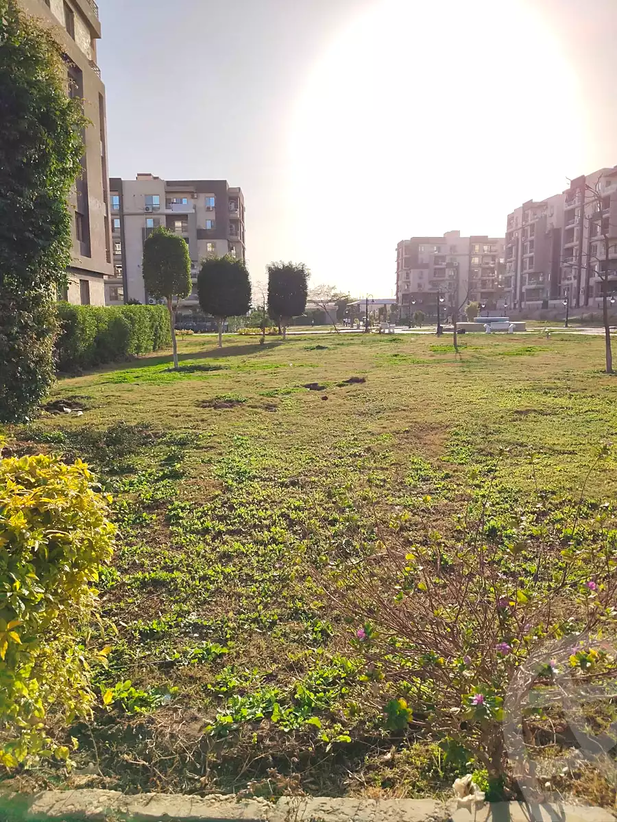 https://aqarmap.com.eg/ar/listing/6824208-for-sale-cairo-el-sheikh-zayed-city-compounds-dr-msr