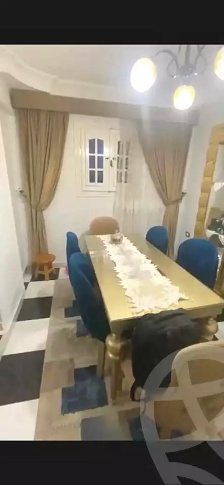 https://aqarmap.com.eg/ar/listing/6824826-for-sale-alexandria-bw-qyr-street-10