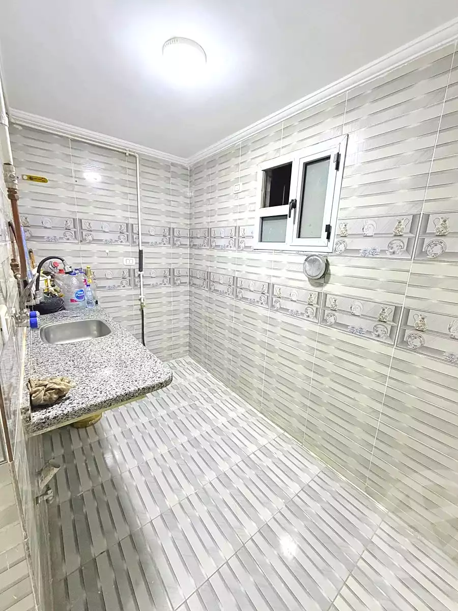 https://aqarmap.com.eg/en/listing/6777707-for-sale-alexandria-lsywf-el-falki