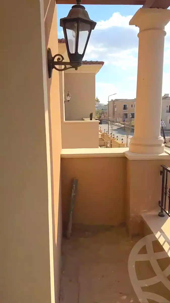 https://aqarmap.com.eg/ar/listing/6825404-for-sale-cairo-new-cairo-compounds-city-gate-sapphire-city-gate