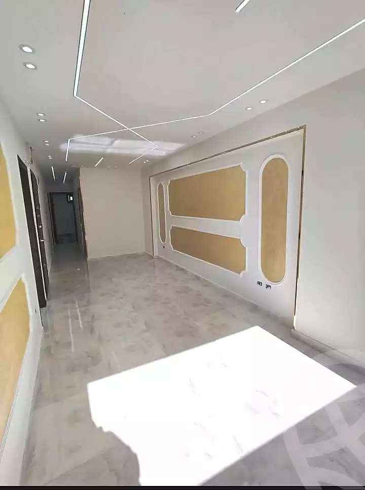 https://aqarmap.com.eg/ar/listing/6825568-for-sale-alexandria-sydy-bshr-sydy-bshr-bhry-shr-mhmwd-l-yswy