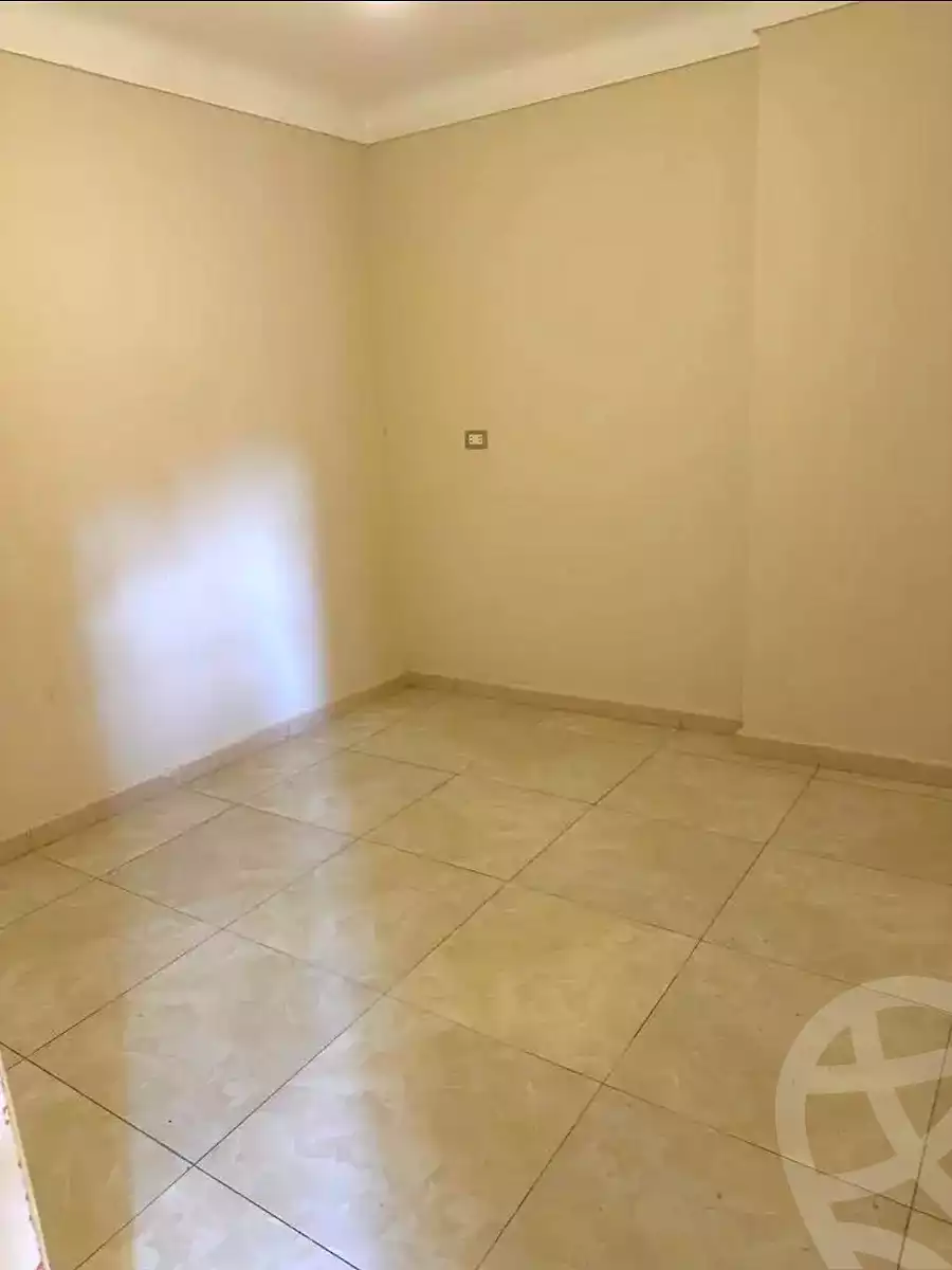 https://aqarmap.com.eg/en/listing/6825743-for-sale-alexandria-sydy-bshr-sydy-bshr-bhry-shr-mhmwd-l-yswy