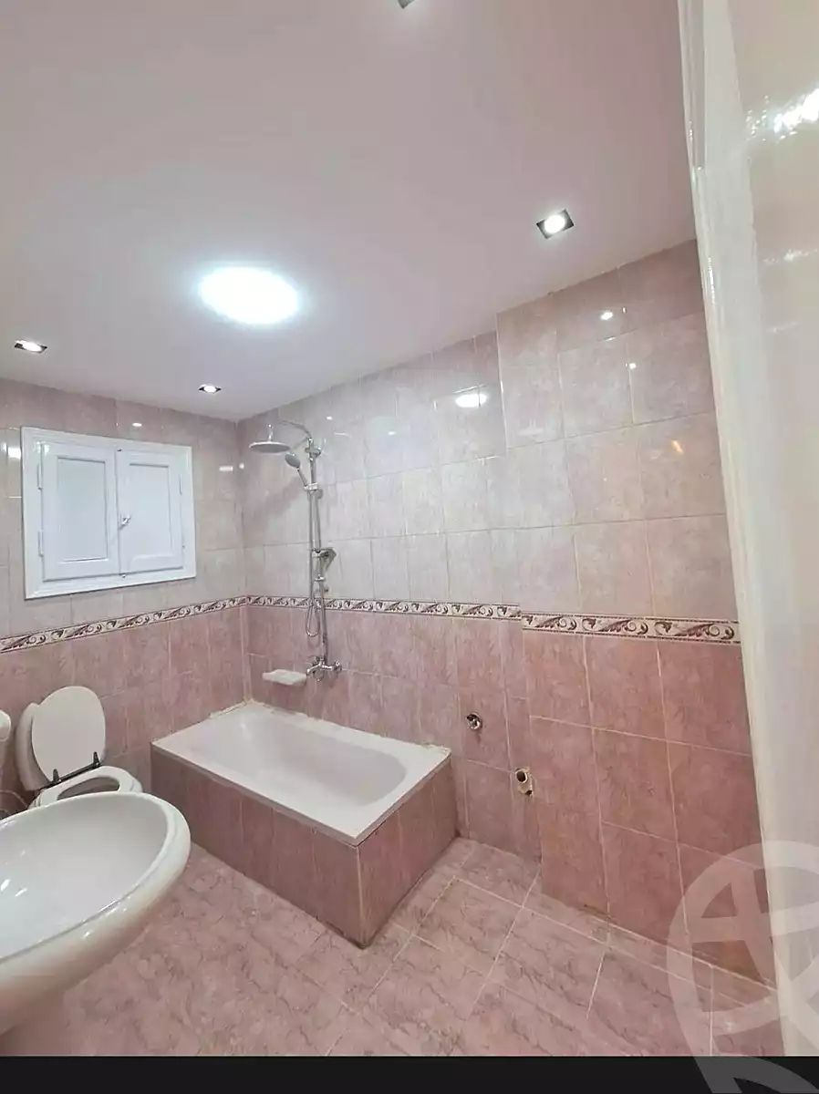 https://aqarmap.com.eg/en/listing/6825887-for-sale-alexandria-sydy-bshr-sydy-bshr-bhry-shr-mhmwd-l-yswy