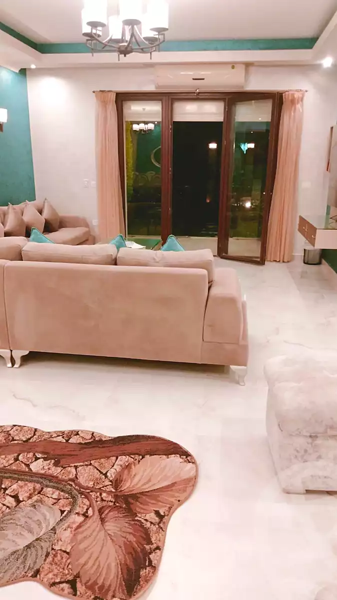 https://aqarmap.com.eg/en/listing/6826133-for-rent-cairo-el-sheikh-zayed-city-compounds-beverly-hills