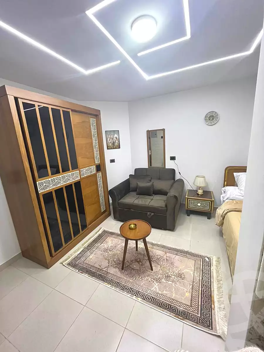 https://aqarmap.com.eg/ar/listing/6826225-for-rent-cairo-6th-of-october-el-ahyaa-neighborhood-1st-al-maahad