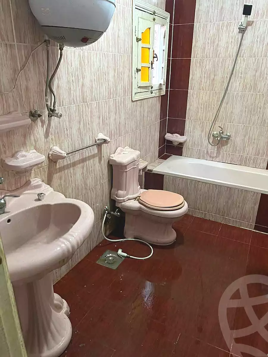 https://aqarmap.com.eg/ar/listing/6826275-for-rent-cairo-el-zaytun-hlmy-lzytwn